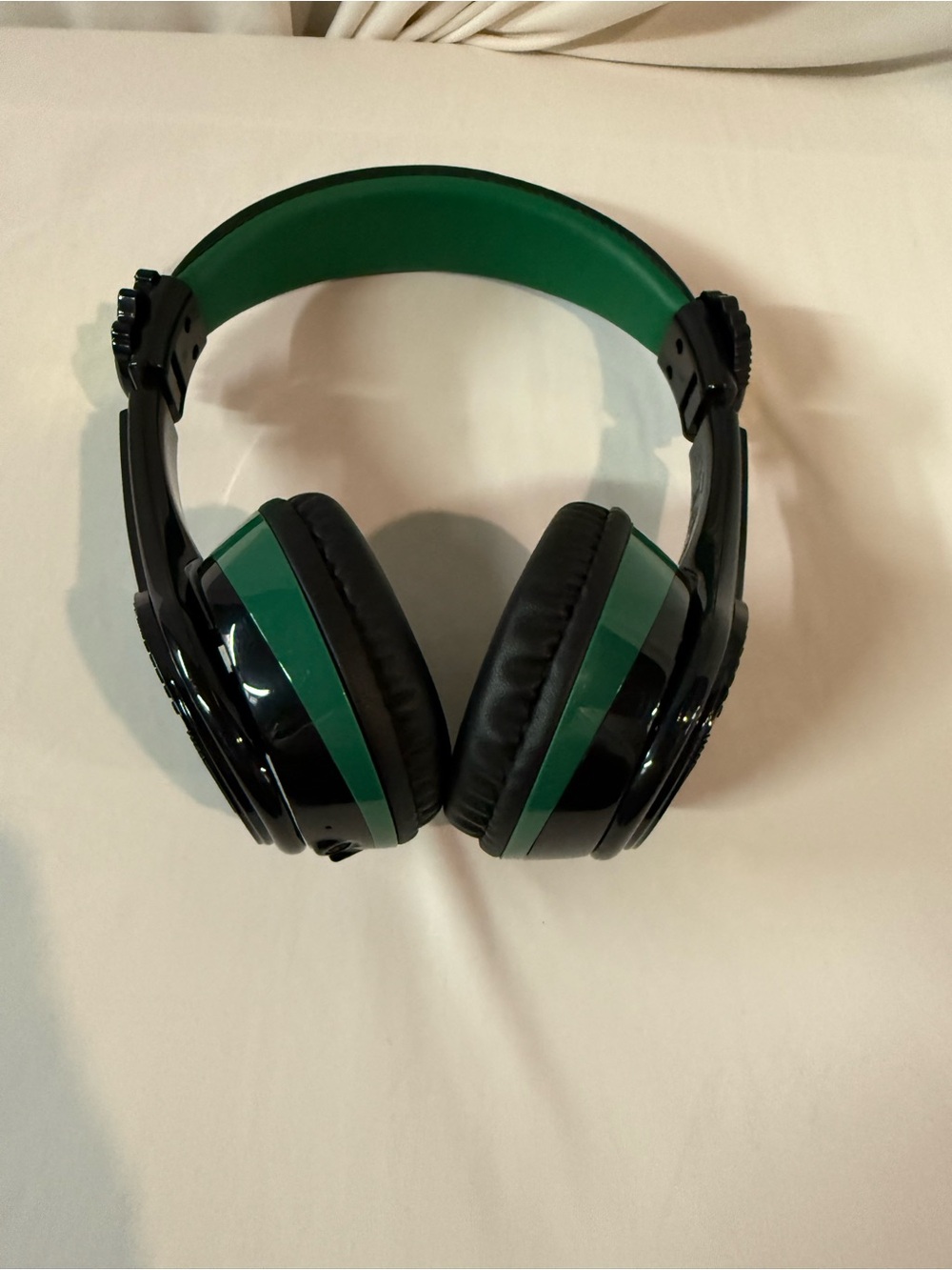 Wicked Over-Ear Headphones in Black and Green